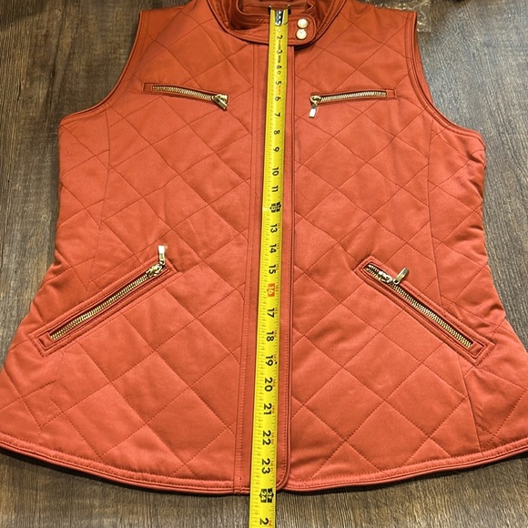 Pendleton Vest - Picture 12 of 12